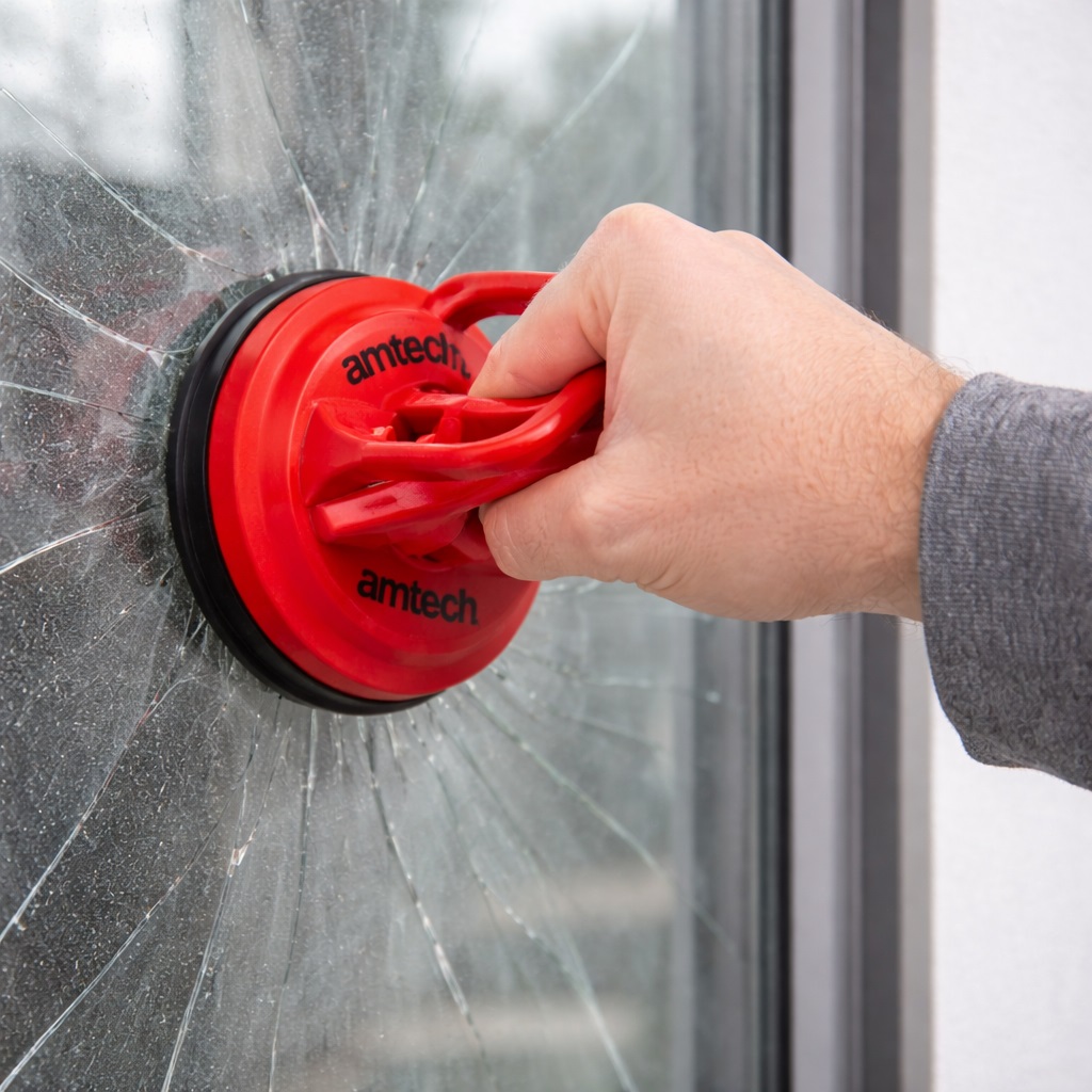 Amtech Mini Suction Cup Red 55mm J1830 | Suitable for Lifting and Positioning Tiles | Suitable for Pulling Small Dents