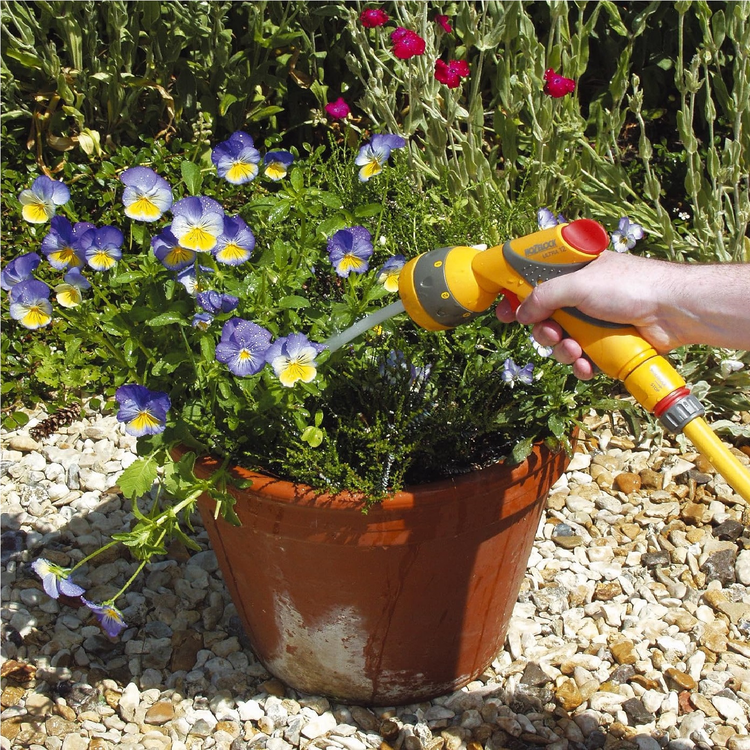 Hozelock Ultra 12 Spray Gun Yellow and Grey 2686 | Garden Hose Pipe Spray Nozzle | Multi Pattern Watering Gun | Lawn and Flower Pot Plants Irrigation | Supplied with Complete Fittings