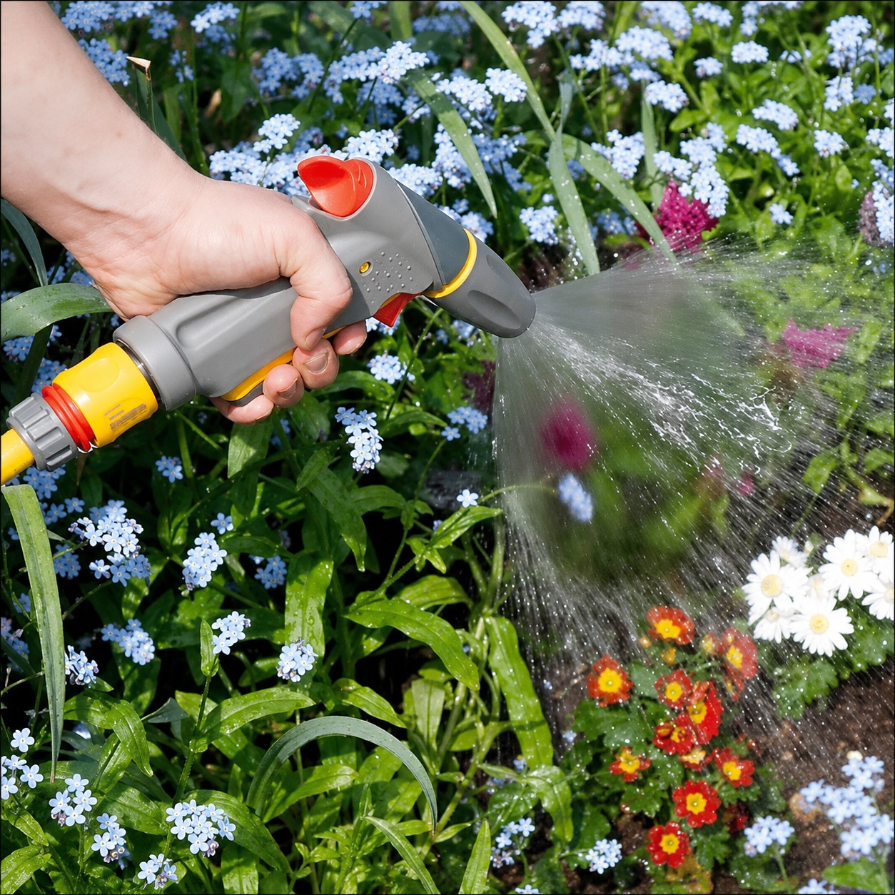 Hozelock Heavy Duty Water Spray Gun Grey | Adjustable Watering Spray Gun | Hose Pipe Spray Handle | Garden Water Jet Nozzle | Supplied with Complete Fittings Hozelock Heavy Duty Water Spray Gun Grey | Adjustable Watering Spray Gun | Hose Pipe Spray Handle | Garden Water Jet Nozzle | Supplied with Complete Fittings